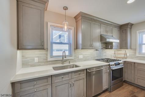 41 Lake Avenue Metuchen NJ 08840