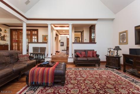 203 Rock Road W Green Brook NJ 08812