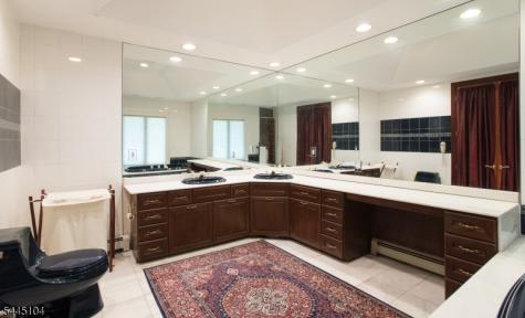203 Rock Road W Green Brook NJ 08812