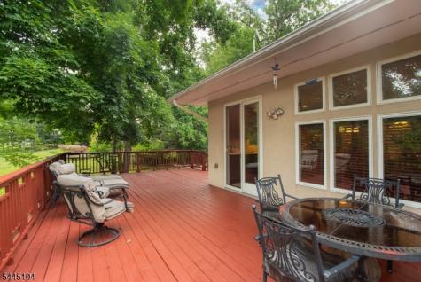 203 Rock Road W Green Brook NJ 08812