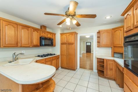 85 Jacoby Street Maplewood NJ 07040