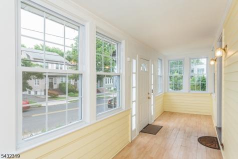 85 Jacoby Street Maplewood NJ 07040