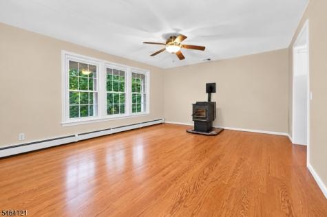 260 Turkey Hill Road Bethlehem NJ 08804