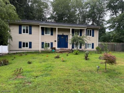 31 Green Drive East Hanover NJ 07936