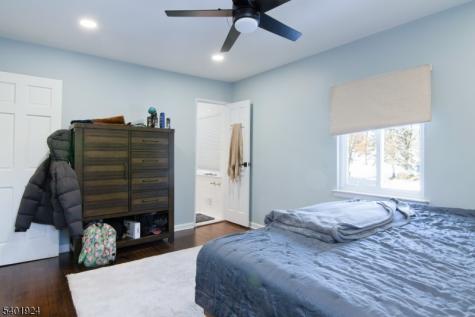 31 Green Drive East Hanover NJ 07936