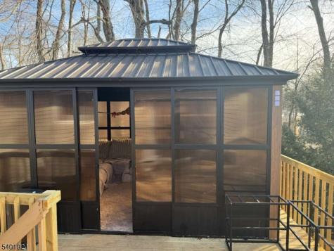 31 Green Drive East Hanover NJ 07936