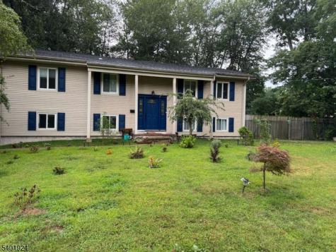 31 Green Drive East Hanover NJ 07936