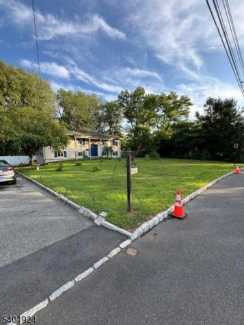 31 Green Drive East Hanover NJ 07936