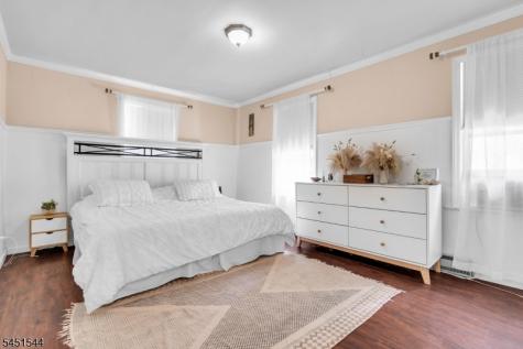 37 Fairview Avenue High Bridge NJ 08829