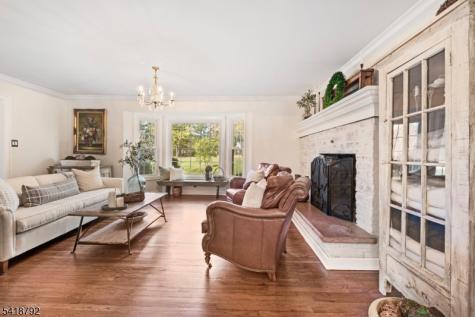 423 Windmill Way Branchburg NJ 08876