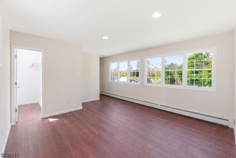 221 W End Avenue Hopatcong NJ 07843