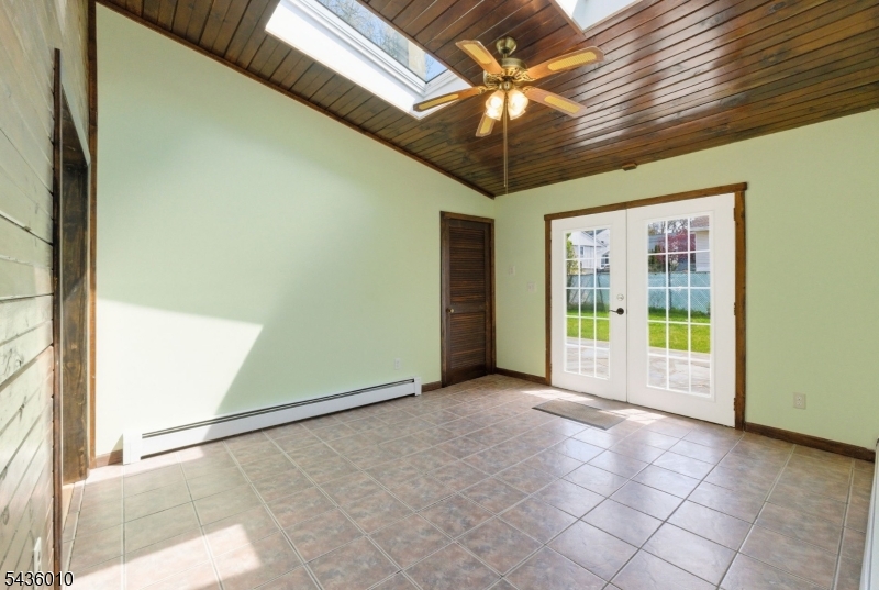 221 W End Avenue Hopatcong NJ 07843