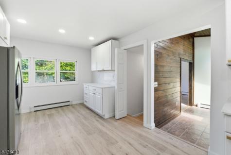 221 W End Avenue Hopatcong NJ 07843