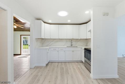 221 W End Avenue Hopatcong NJ 07843