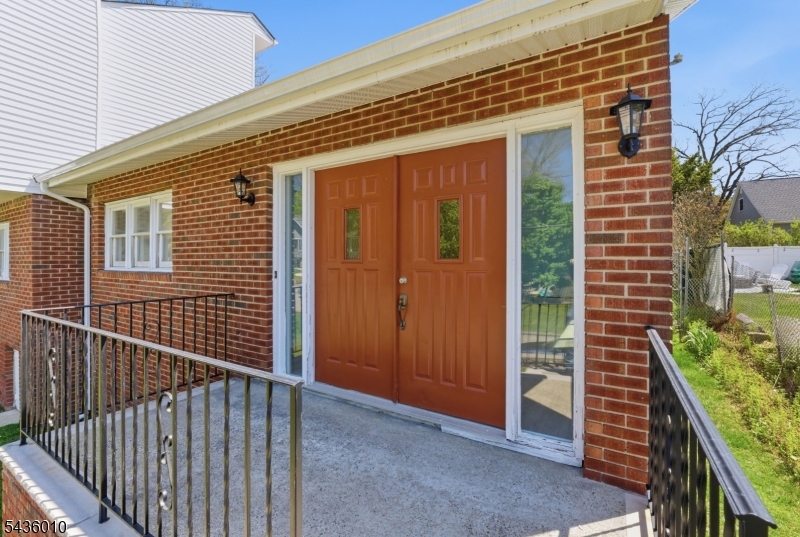 221 W End Avenue Hopatcong NJ 07843