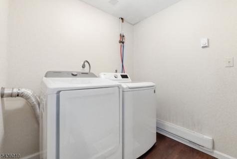 221 W End Avenue Hopatcong NJ 07843