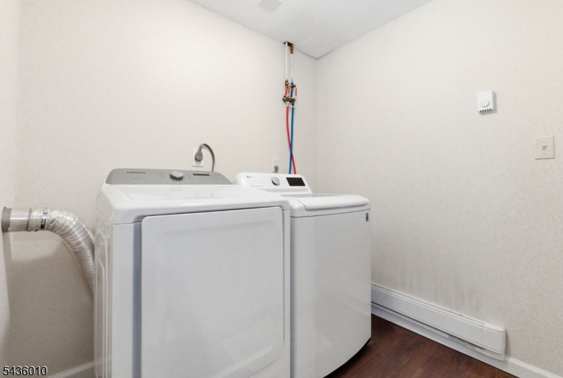 221 W End Avenue Hopatcong NJ 07843
