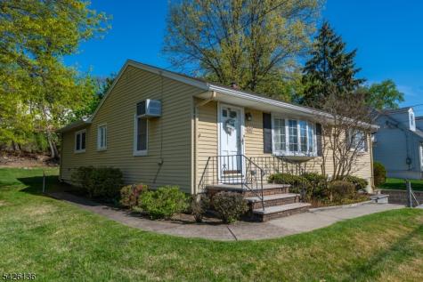 60 Sutton Avenue Totowa NJ 07512