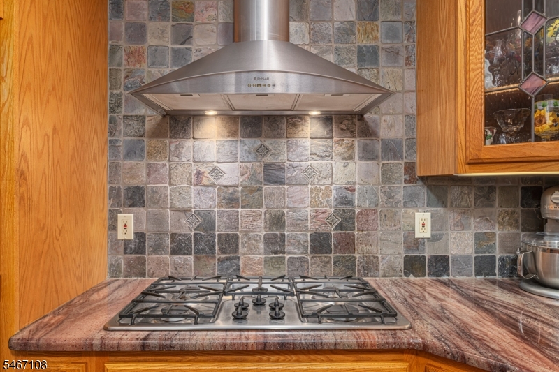 48 Sand Pond Road Hardyston NJ 07419