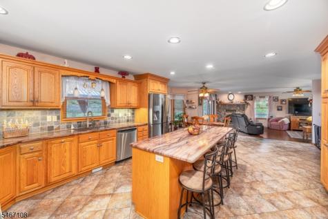 48 Sand Pond Road Hardyston NJ 07419