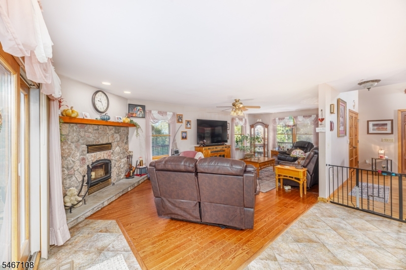 48 Sand Pond Road Hardyston NJ 07419