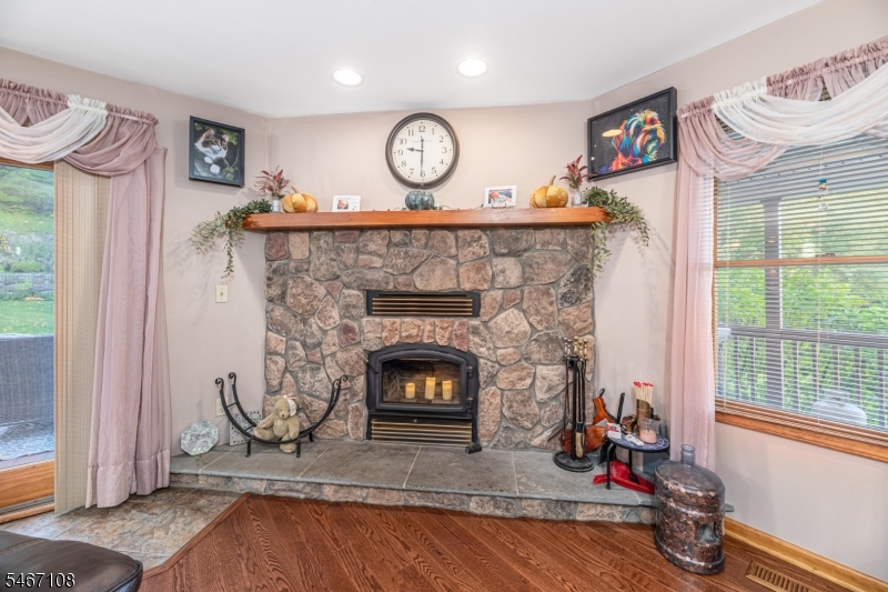 48 Sand Pond Road Hardyston NJ 07419