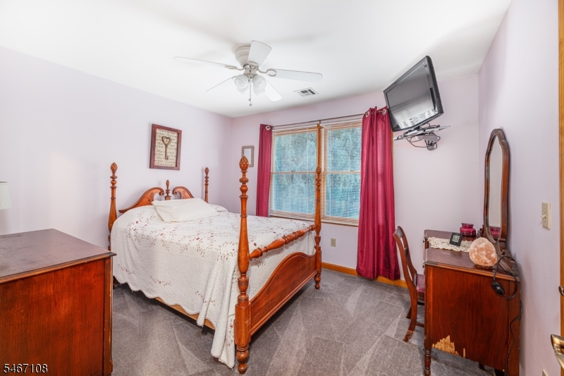 48 Sand Pond Road Hardyston NJ 07419