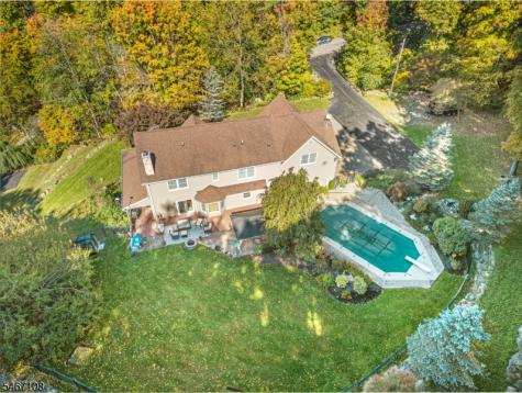 48 Sand Pond Road Hardyston NJ 07419