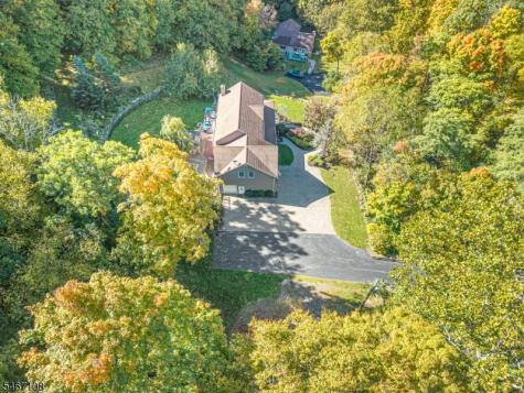 48 Sand Pond Road Hardyston NJ 07419