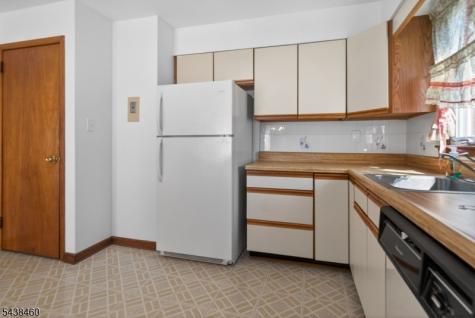 30 Frandsen Avenue South River NJ 08882