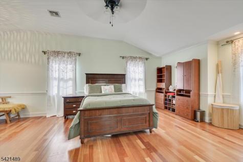 9 Colburn Road East Brunswick NJ 08816