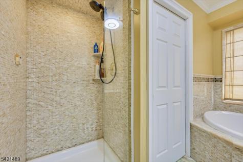 9 Colburn Road East Brunswick NJ 08816