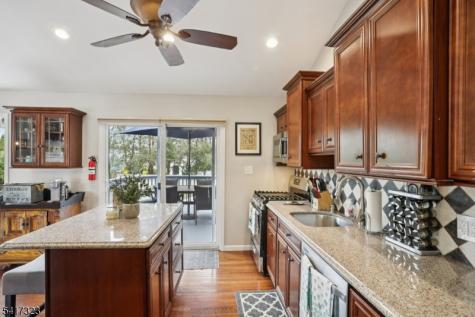 116 Carol Place Wayne NJ 07470