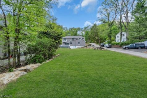 385 Maxim Drive Hopatcong NJ 07843