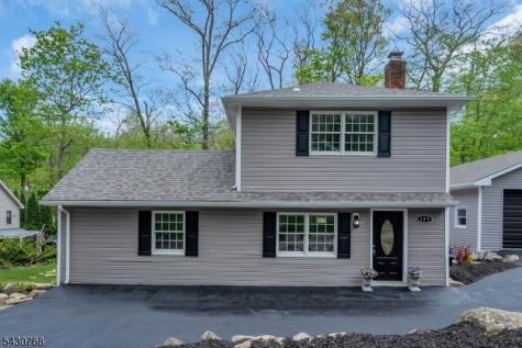 385 Maxim Drive Hopatcong NJ 07843
