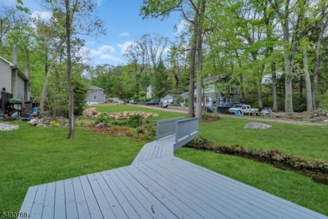 385 Maxim Drive Hopatcong NJ 07843