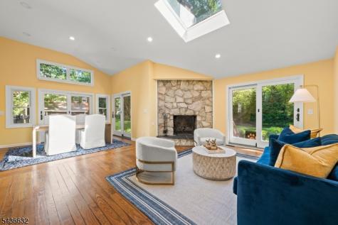 15 Heritage Lane Scotch Plains NJ 07076