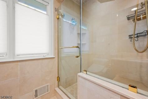 15 Heritage Lane Scotch Plains NJ 07076