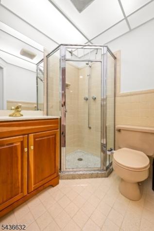 15 Heritage Lane Scotch Plains NJ 07076