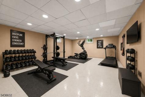15 Heritage Lane Scotch Plains NJ 07076