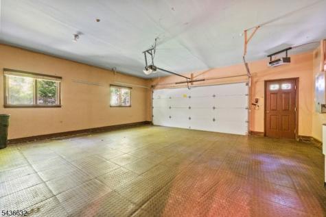 15 Heritage Lane Scotch Plains NJ 07076
