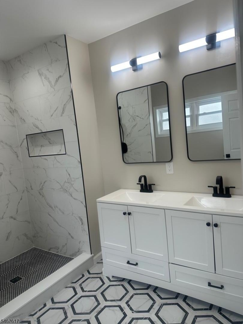 237 Ellery Avenue Newark NJ 07106