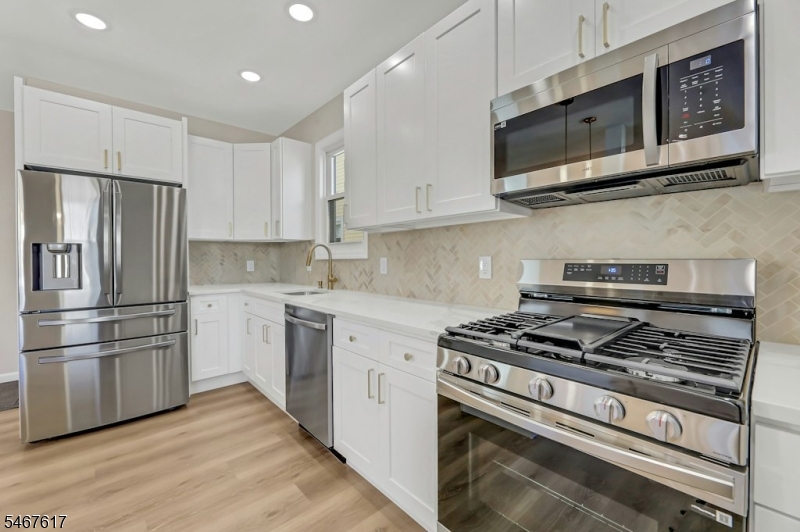 239 Ellery Avenue Newark NJ 07106