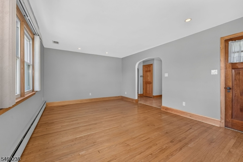 12 Raritan Avenue Raritan NJ 08822