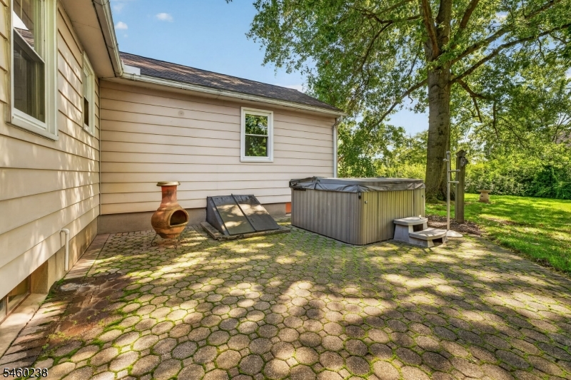 12 Raritan Avenue Raritan NJ 08822