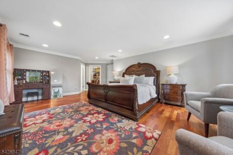 21 Winding Way West Orange NJ 07052