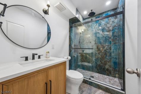 21 Winding Way West Orange NJ 07052