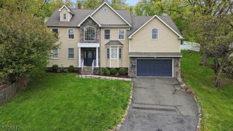 21 Winding Way West Orange NJ 07052