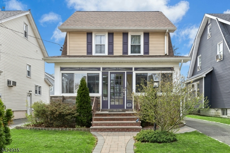 214 E Lincoln Avenue Roselle Park NJ 07204