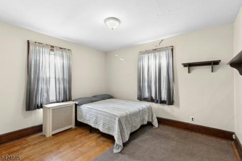 214 E Lincoln Avenue Roselle Park NJ 07204